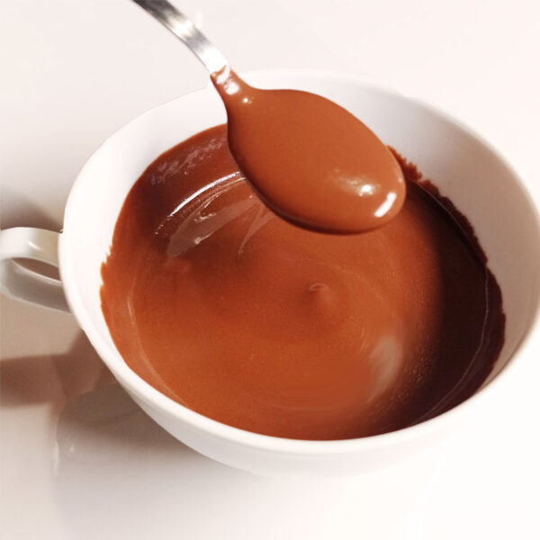 Cioccolata al latte in tazza