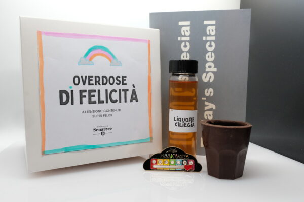 OVERDOSE DI FELICITÁ